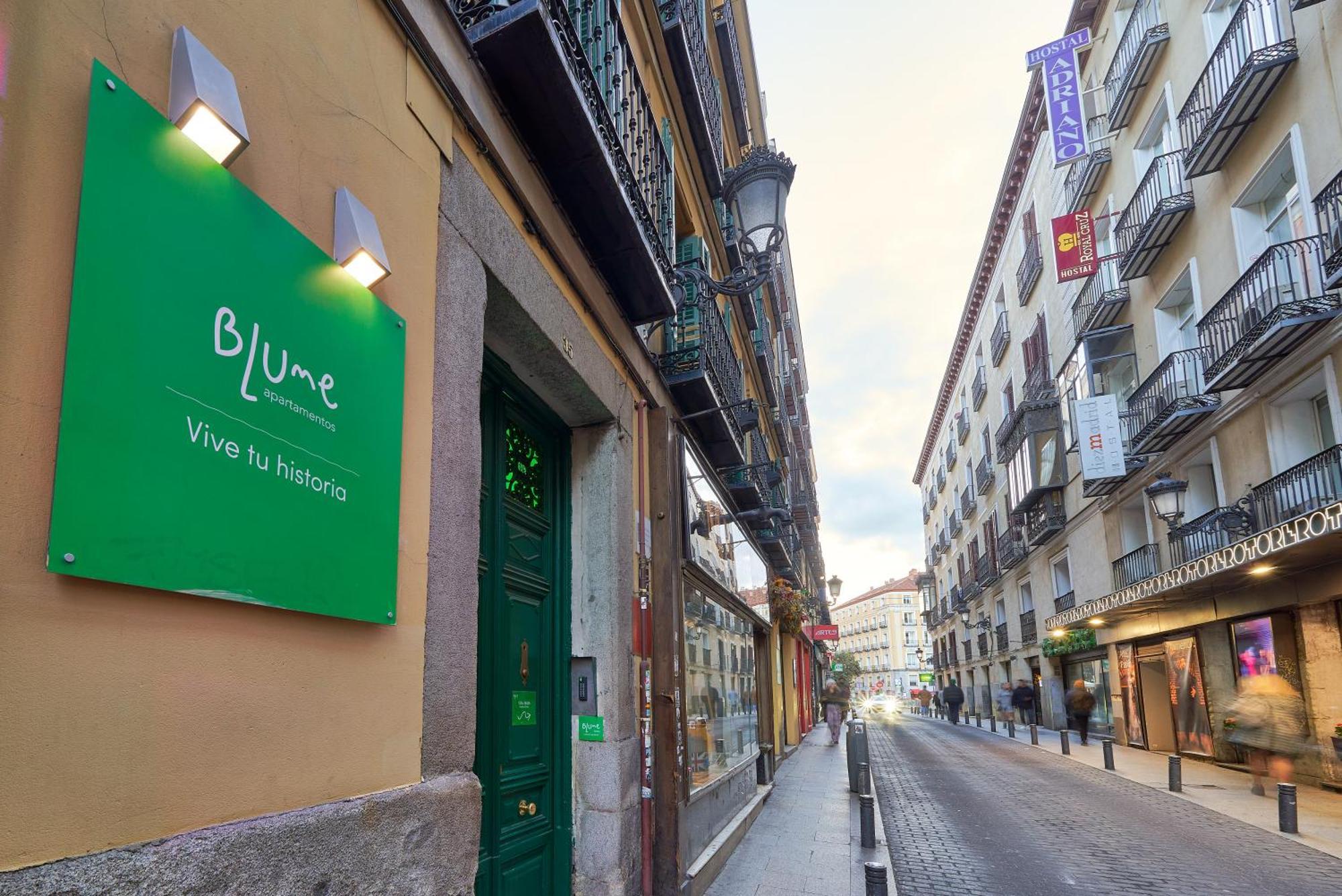 Blume Cruz Suites Madrid Exterior foto